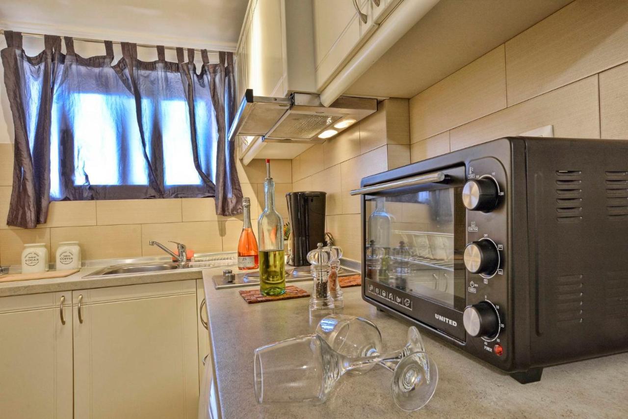 Alex Apartment Suites Virós Extérieur photo